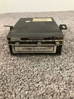 Vintage Realistic Super-Mini Car 8-Track Player 12-1800-Untested